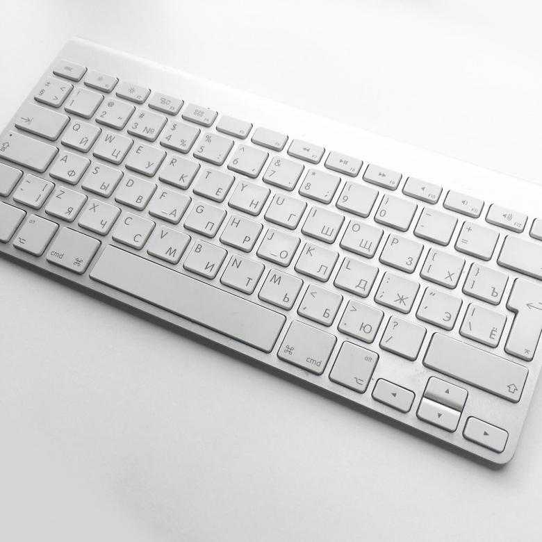 Apple wireless keyboard mc184ru/b white bluetooth (белый) - купить , скидки, цена, отзывы, обзор, характеристики - клавиатуры