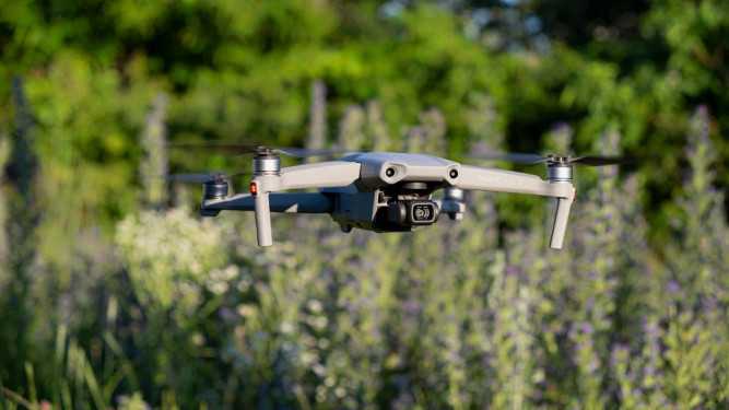 Рейтинг квадрокоптеров 2021 года: 10 лучших дронов