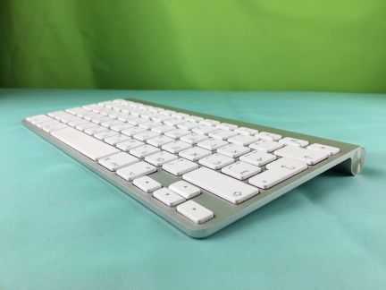 Клавиатура беспроводная apple wireless keyboard mc184