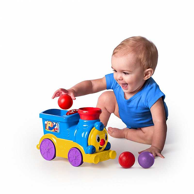 Какие развивающие игрушки нужны ребенку от 1 до 2 лет: составляем рейтинг с учетом особенностей девочек и мальчиков