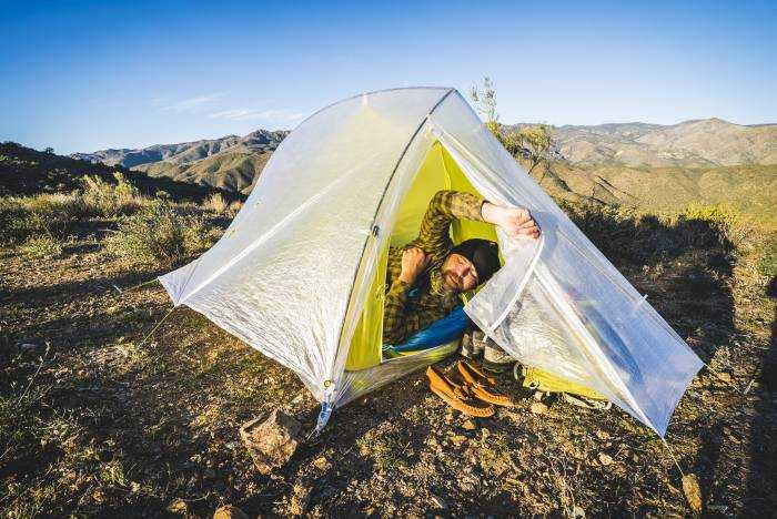6 самых легких палаток в рейтинге 2021 года
