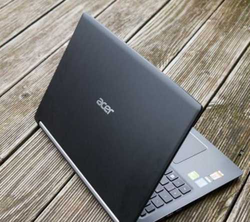 Компания Acer представила новый ноутбук Acer Aspire E11 Он имеет небольшой размер, малый вес, а также хорошее время автономной работы