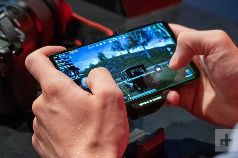 10 лучших игровых смартфонов 2021 года