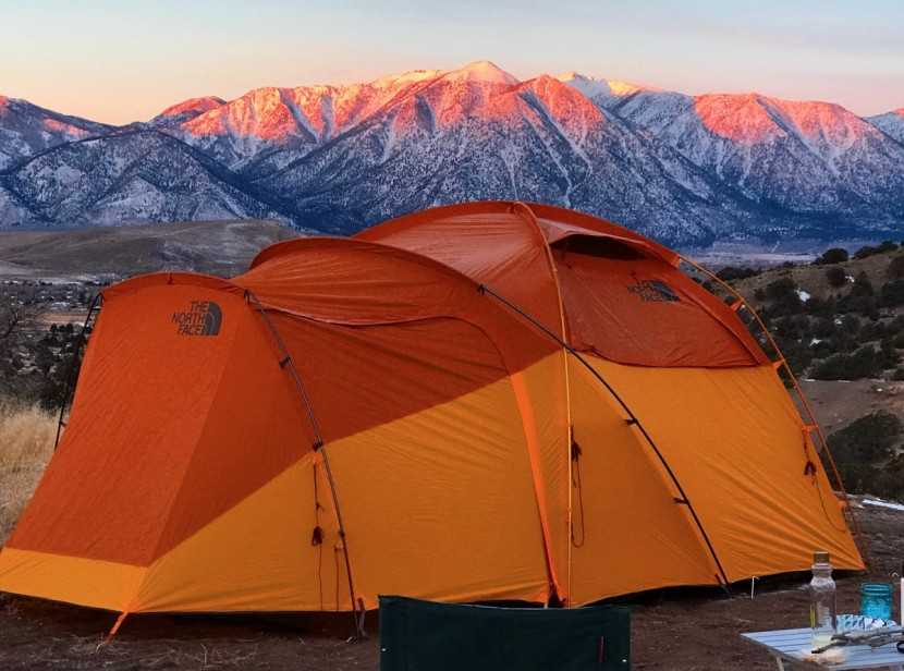 12 лучших двухместных туристических палаток - рейтинг 2021