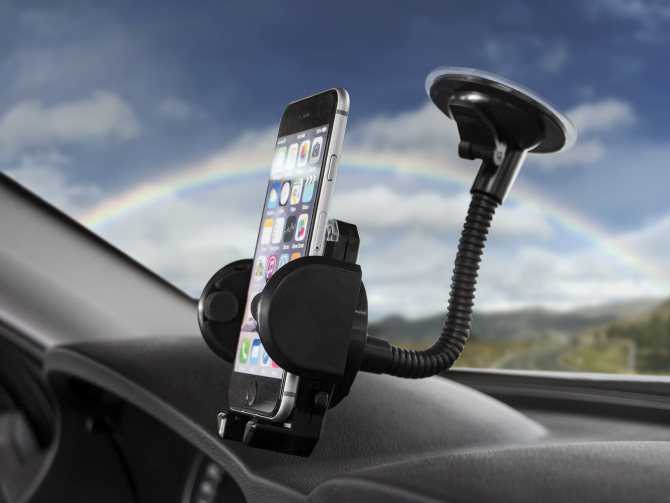 Какой держатель для телефона в автомобиль выбрать: лучшие варианты 2020