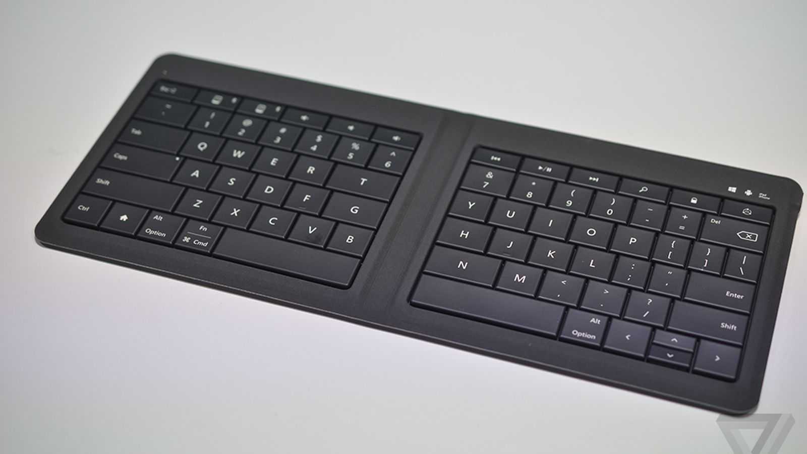 Клавиатура мышь комплект Microsoft Universal Mobile Keyboard - подробные характеристики обзоры видео фото Цены в интернет-магазинах где можно купить клавиатуру мышь комплект Microsoft Universal Mobile Keyboard
