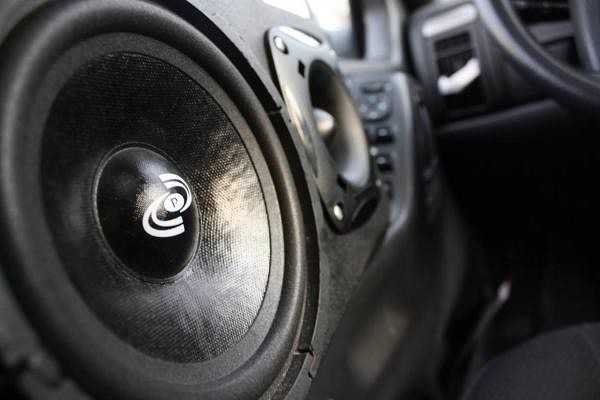 Топ-18 лучших компонентных акустических систем для авто 2021 года в рейтинге zuzako
