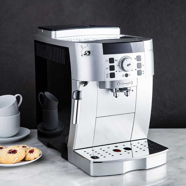Лучшие кофемашины Philips для дома 20202021 года и какую выбрать Рейтинг ТОП12 моделей, в том числе с автоматическим капучинатором, их технические характеристики, достоинства и недостатки, отзывы покупателей