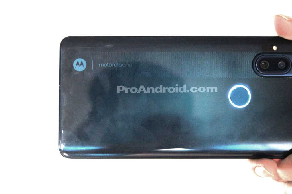 Обзор motorola edge 20 pro: смартфон среднего сегмента с флагманскими функциями