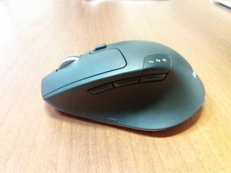 Logitech multi-device k780 keyboard and m720 triathlon mouse review